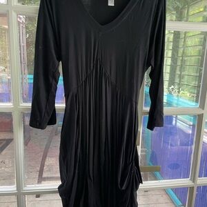 Lotus traders black knit v neck rayon soft flattering dress empire style